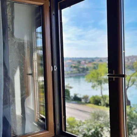 아파트 Gorisek Mit Meerblick By Interhome *
