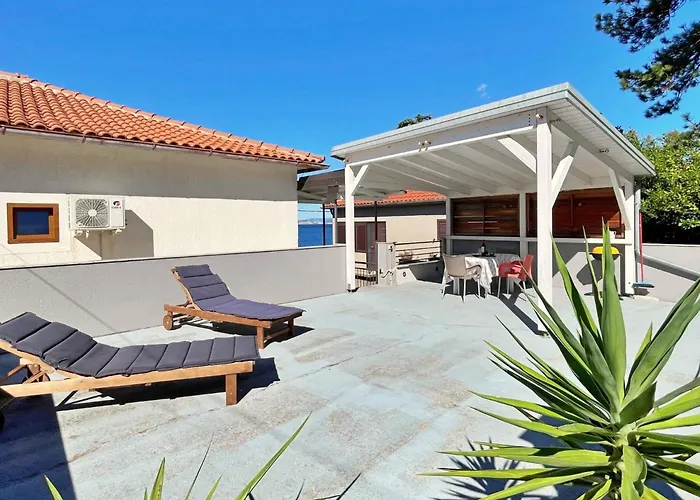 Gorisek Mit Meerblick By Interhome