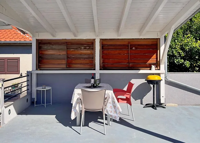 Gorisek Mit Meerblick By Interhome * Silo (Krk)