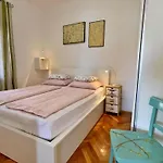 Gorisek Mit Meerblick By Interhome *